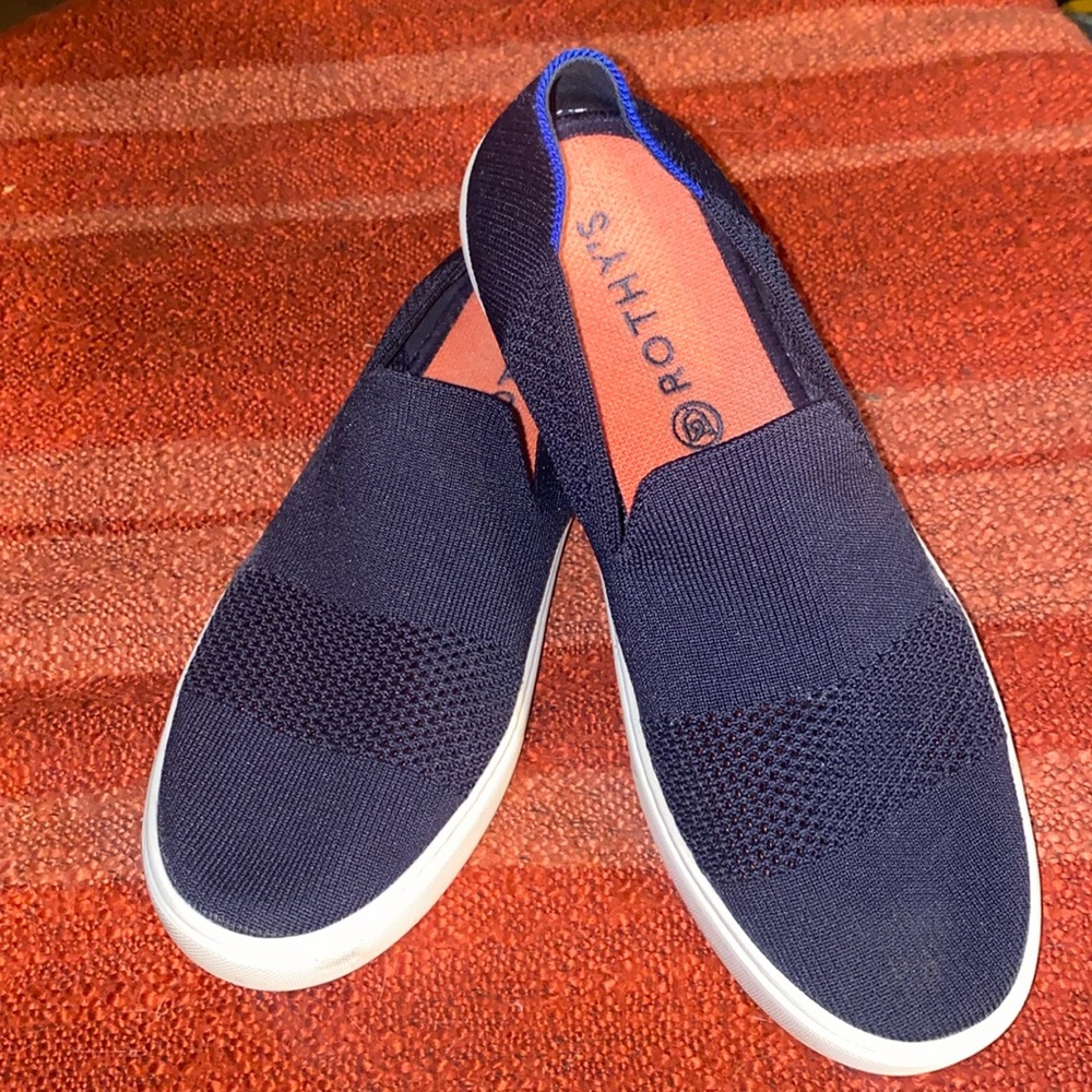 ROTHYS DECK SHOES SZ 10 WOMEN NAVY